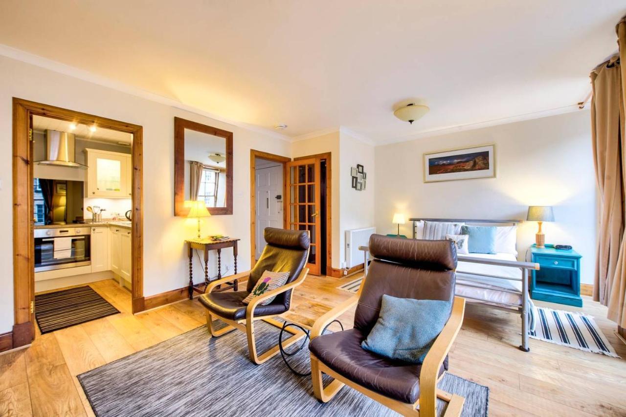 Joivy Royal Mile Apartment In Prime Location 에든버러 외부 사진