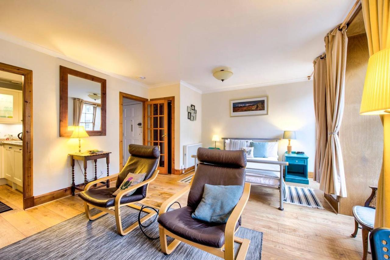 Joivy Royal Mile Apartment In Prime Location 에든버러 외부 사진