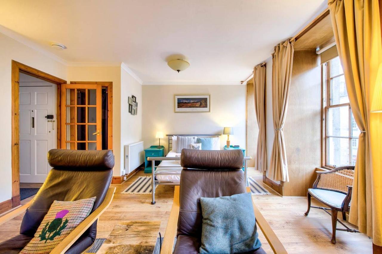 Joivy Royal Mile Apartment In Prime Location 에든버러 객실 사진